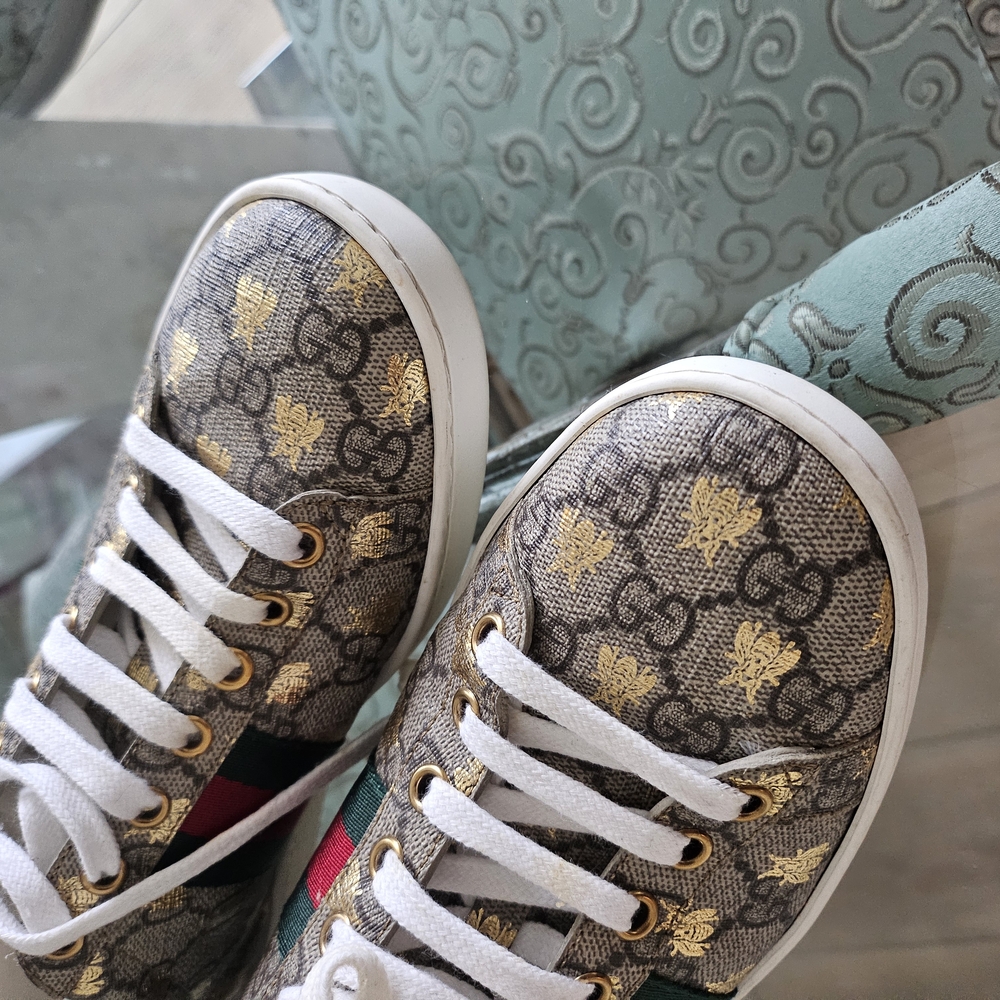 Gucci Women's Patterned Sneakers - Gold and Green - Picture 4 of 7